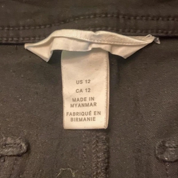 Bundle 3 for $25 / H&M pants - Picture 3 of 3